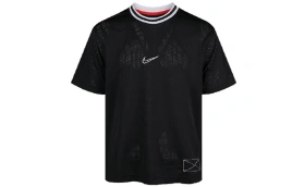Футболка Nike T-Shirts Men Black
