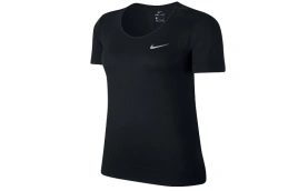 Футболка Nike T-Shirts Women's Black