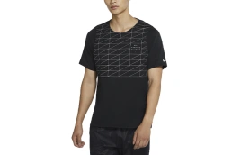 Футболка Nike T-Shirts Men Black