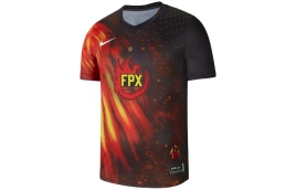 Футболка Nike T-Shirts Men Black