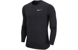 Футболка Nike T-Shirts Men Black