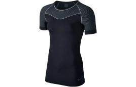 Футболка Nike T-Shirts Women's Black