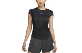 Футболка Nike T-Shirts Women's Black