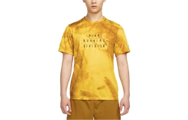 Футболка Nike T-Shirts Men Bright Sulfur Yellow